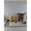 Image 2 : (2) 2-Ton Jacks with with Box and Owner's Manual