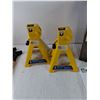 Image 3 : (2) 2-Ton Jacks with with Box and Owner's Manual