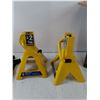 Image 4 : (2) 2-Ton Jacks with with Box and Owner's Manual
