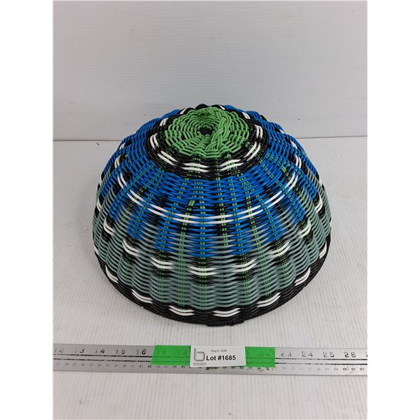 15" Plastic Wicker Basket