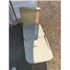 Image 3 : **Table Umbrella & Chaise lounge - PICKUP ONLY