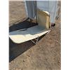 Image 4 : **Table Umbrella & Chaise lounge - PICKUP ONLY