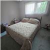 Image 1 : 64" Complete Bed - Headboard, Boxspring, Mattress, Bedding, Almost New