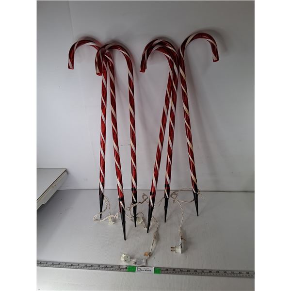 (6) Plastic Lawn Candy Canes 32.5"- Power On, Can't Ship