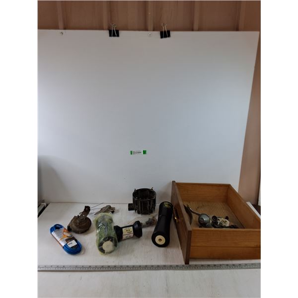 Drawer with Extension Cord Works, Keel and Spool Rollers, Misc