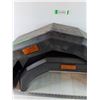 Image 4 : (2) 14" Plastic Trailer Mudguard Fenders, Pickup Only