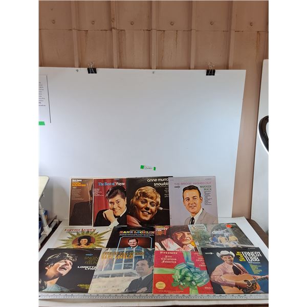 (12) Vinyl Records, Buck Owen's, Anne Murray, Wayne Newton, Warner Mack, Ernest Tubb, Loretta Lynn,