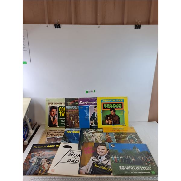 (12) Vinyl Records, Conway Twitty, Gaby Haas, Mom and Dad's, Resi Dux, Old Tyme Jug Band