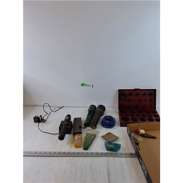 As-Is Flashlight and Cordless Screwdriver,Working Flashlight, Scraper, O Ring Set,nMisc
