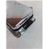 Image 8 : Toastess Waffle Maker Powers On