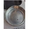 Image 2 : (4) Springform Pans, Pot, Mixer, Spatula, Black Tray
