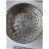 Image 5 : (4) Springform Pans, Pot, Mixer, Spatula, Black Tray