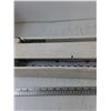 Image 3 : White Electric Baseboard Heater Untested