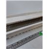 Image 8 : White Electric Baseboard Heater Untested