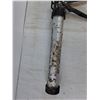 Image 3 : Caulking Gun