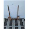 Image 1 : ** (2) Wire Stretchers, Pickup Only