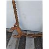 Image 3 : ** (2) Wire Stretchers, Pickup Only