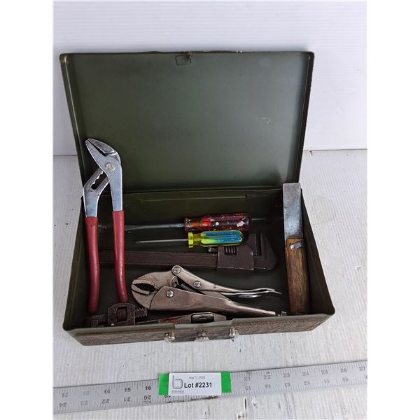 Tool Box12.5'"x7.5"x3.5" w/- Vise-Grip Locking Pliers, (2) Screwdrivers, Pipe Wrenches