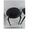 Image 2 : (2) Stools 18" x 12", Pickup Only