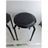Image 3 : (2) Stools 18" x 12", Pickup Only