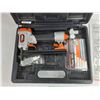 Image 2 : Paslode Lite Line Air Nailer Set