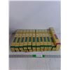Image 1 : Vinyl Paper In Green & Pink (Mostly Green)