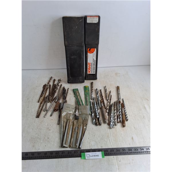 Large Assortment of Drill Bits, Storage Containers