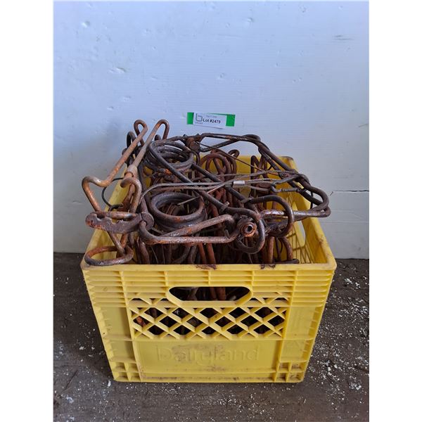 *** Crate of Small Animal Traps, Pickup Only