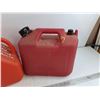 Image 3 : 9.4L & 5L Jerry Cans