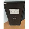 Image 6 : (2) Speakers Untested As-Is No Shipping