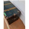 Image 4 : *Large Steamer Trunk No Shipping