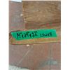 Image 2 : *Small Wooden Rocking Chair No Shipping