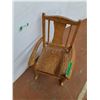 Image 3 : *Small Wooden Rocking Chair No Shipping