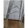 Image 6 : **5 Step Ladder No Hsipping