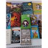 Image 3 : (22) Books and (1) Batman Comic