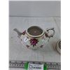 Image 6 : Porcelain Tea Pot
