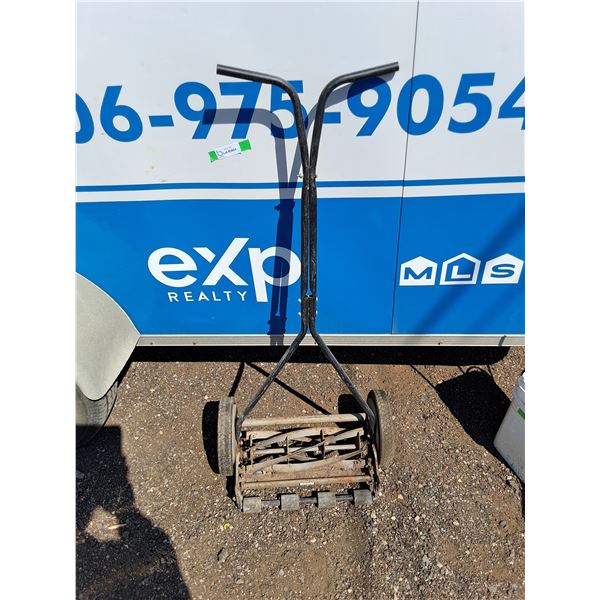**Lawn Trimmer - PICKUP ONLY