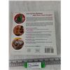 Image 2 : Holiday Baking Pillsbury Cookbook Recipe Book