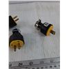 Image 4 : (8) Power Cord Plug Replacers