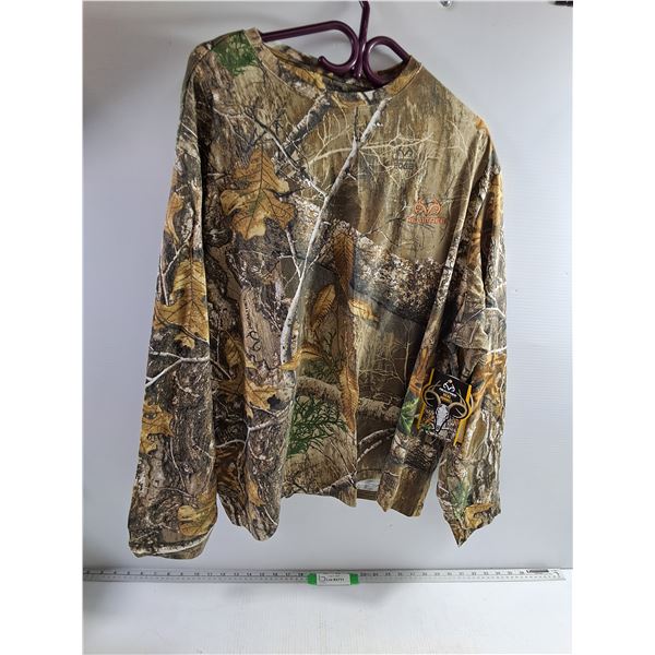 Mens 2XL Realtree Long Sleeve T-Shirt w/ Tags