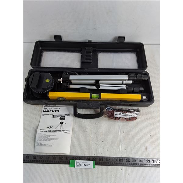 Titan 5-Piece Laser Level Kit - Tote Handle Broken