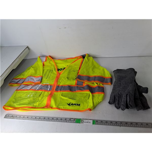 Glove Liners & Reflective Work Vest- Both Approx. 2XL