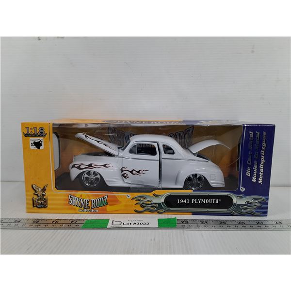 Shyne Rodz Model 1941 Plymouth 1:18 Scale, NIB