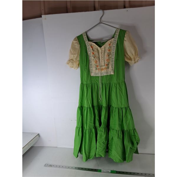 Women's Square Dancing Dress- 14/16
