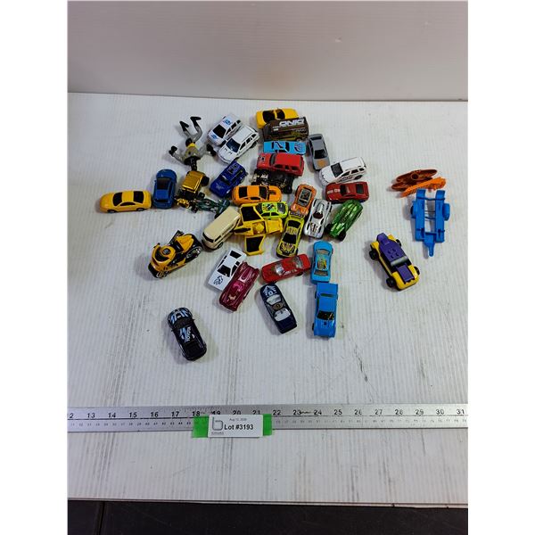 Assorted Hotwheels & Other Toy Cars