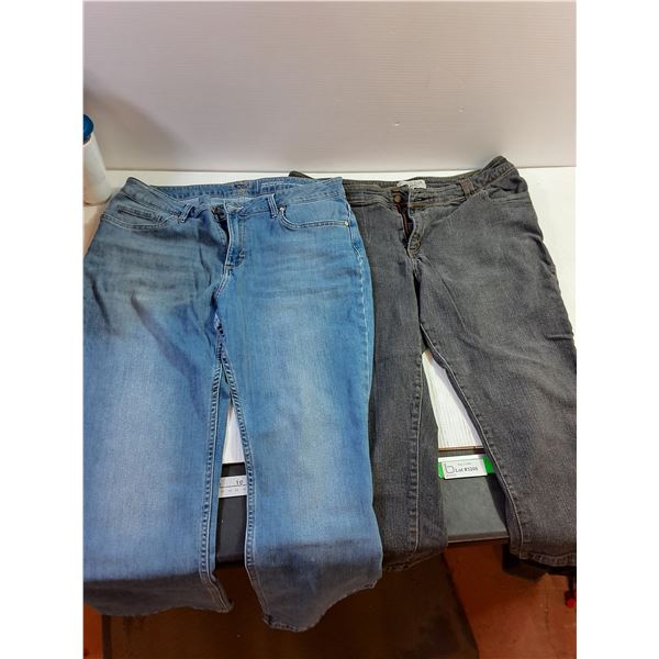 (2) Womens Jeans - Riders Lee Size 16P & Addition Elle Size 18