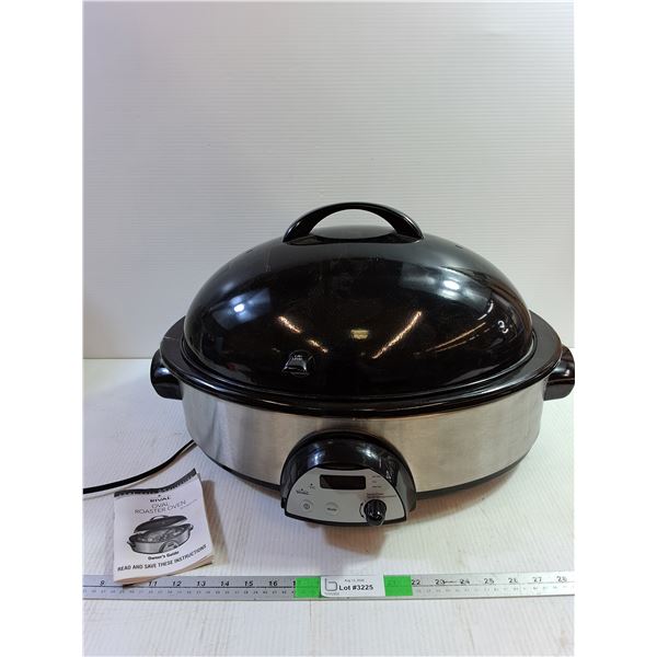 Oval Roaster Oven Powers On