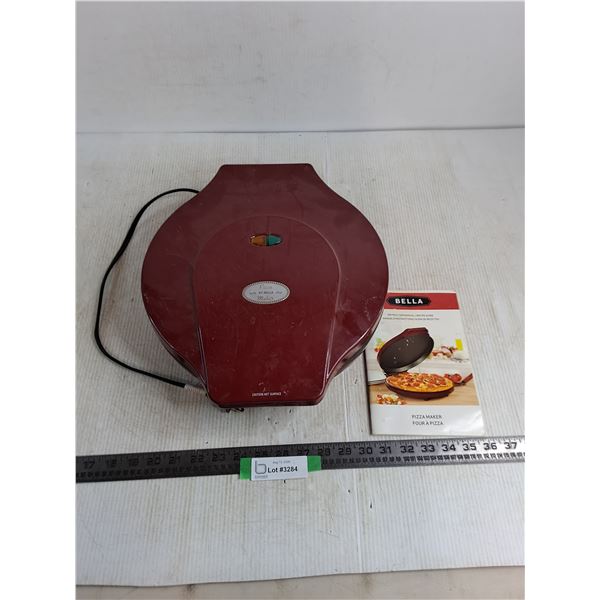 Bella Pizza Maker - Powers On