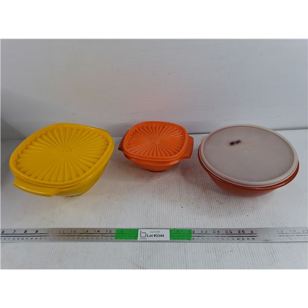 Tupperware Kitchen Containers w/Lids
