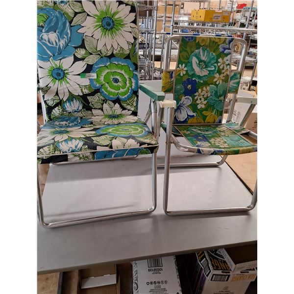 (2) Beach Chairs Up To 25.5"x20"x38", Pickup Only